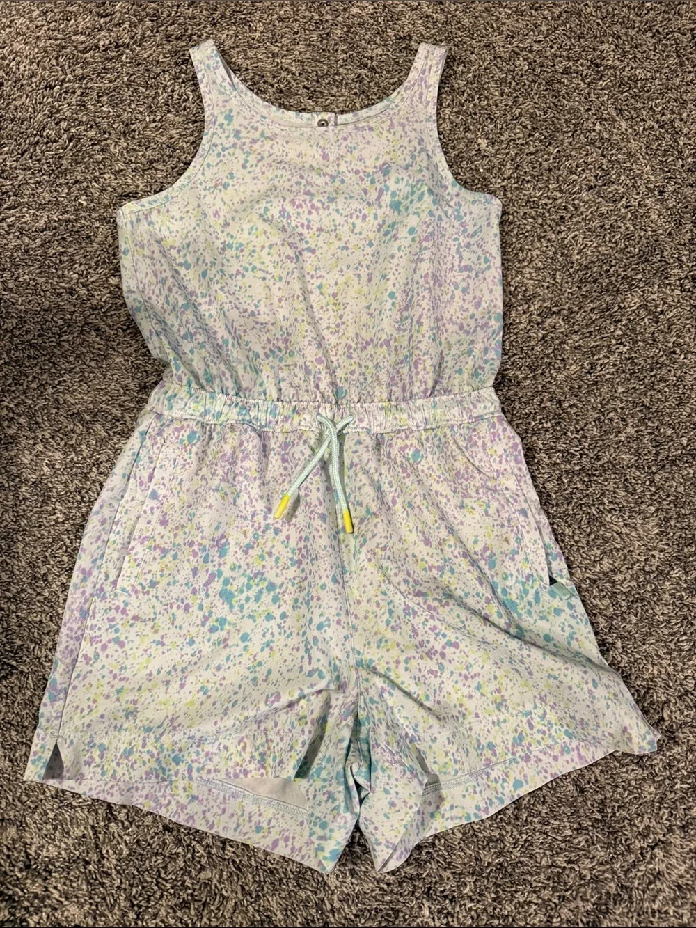 Athleta soft pastel
